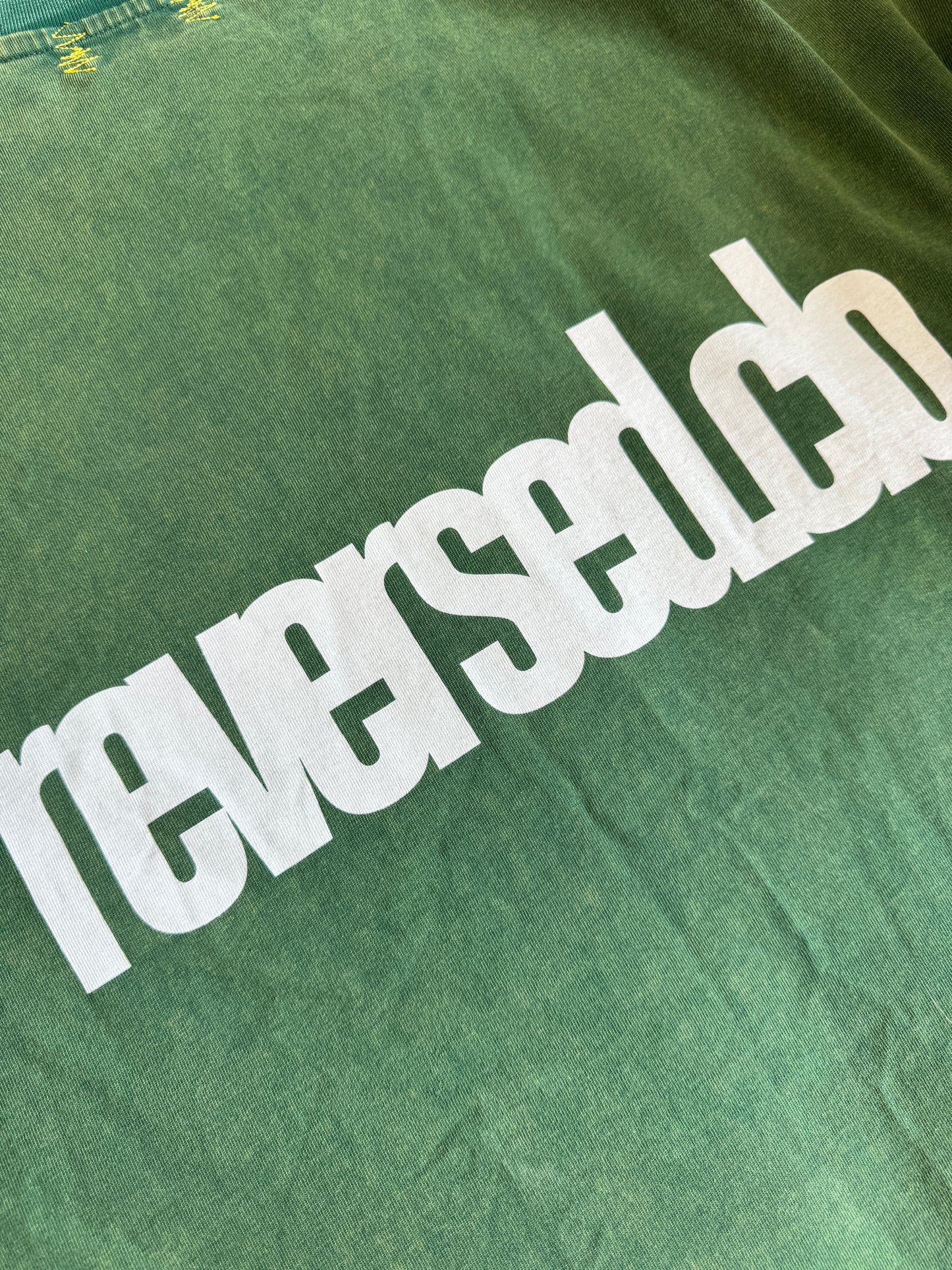Reversedclo Tee